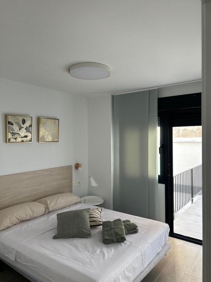 Apartamentos Breton 17 Suite Con Terraza Alicante Exterior foto